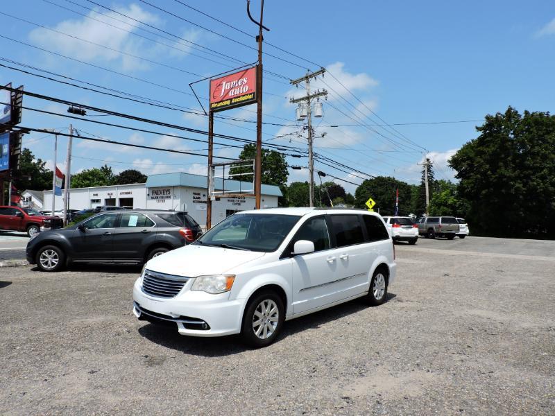 2014 Chrysler Town & Country Touring