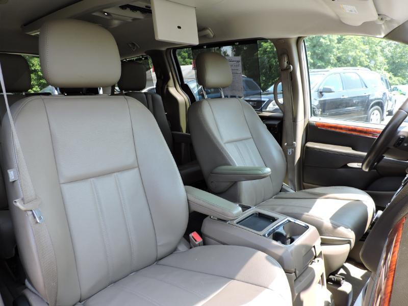 Chrysler Town & Country Touring 2014