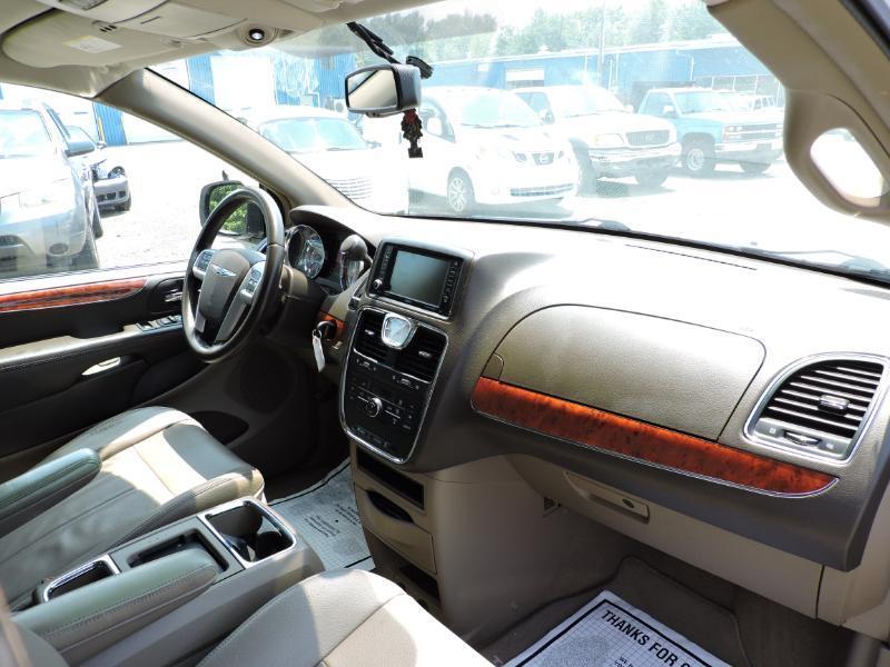 Chrysler Town & Country Touring 2014