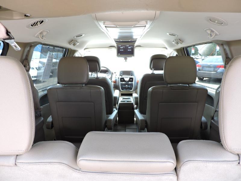 Chrysler Town & Country Touring 2014
