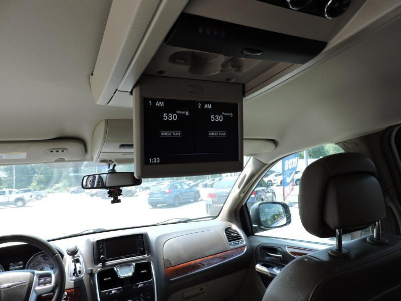 Chrysler Town & Country Touring 2014