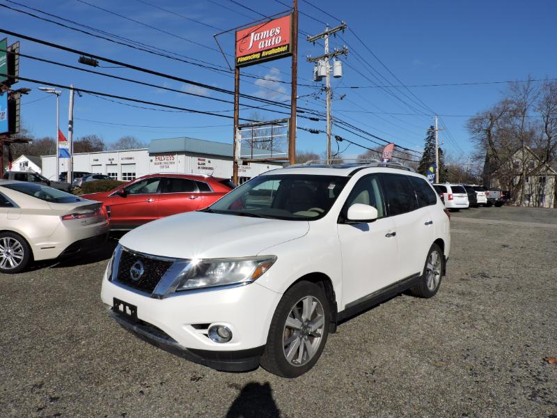 Nissan Pathfinder S 4WD 2014