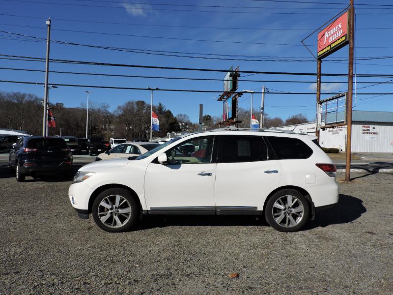 Nissan Pathfinder S 4WD 2014