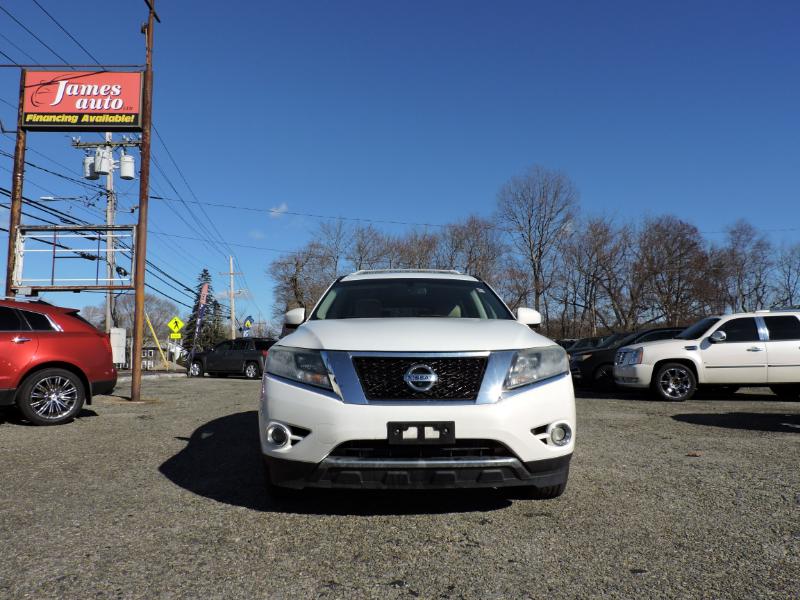 Nissan Pathfinder S 4WD 2014