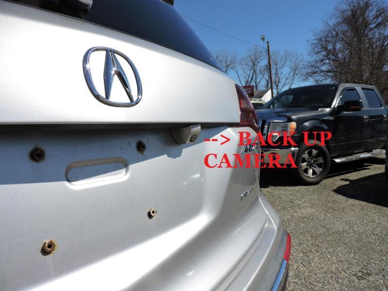 Acura MDX 6-Spd AT w/Tech and Entertainment Package 2011