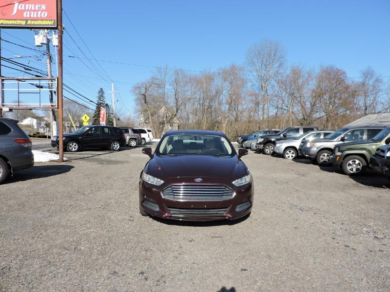 Ford Fusion SE 2013