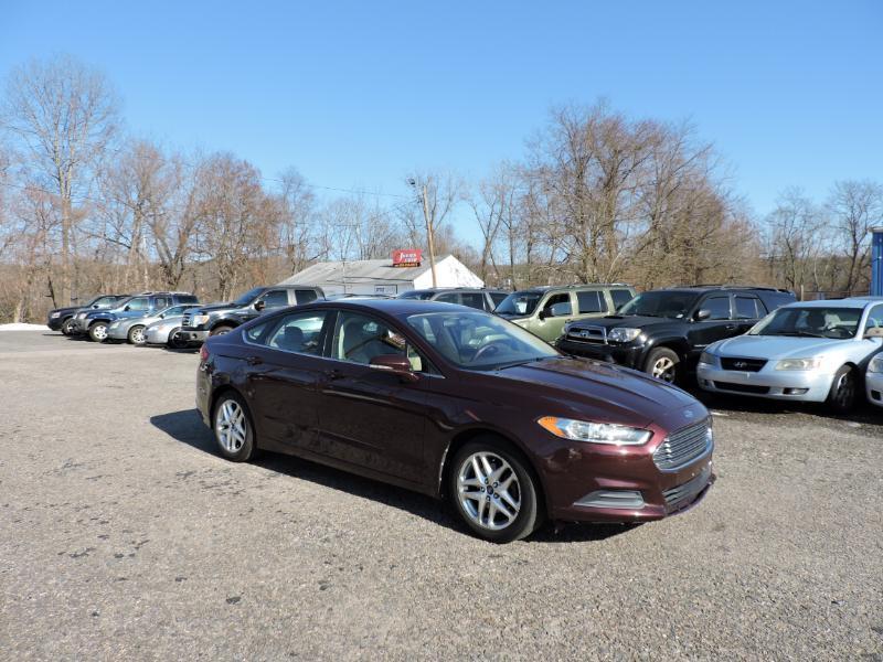 Ford Fusion SE 2013