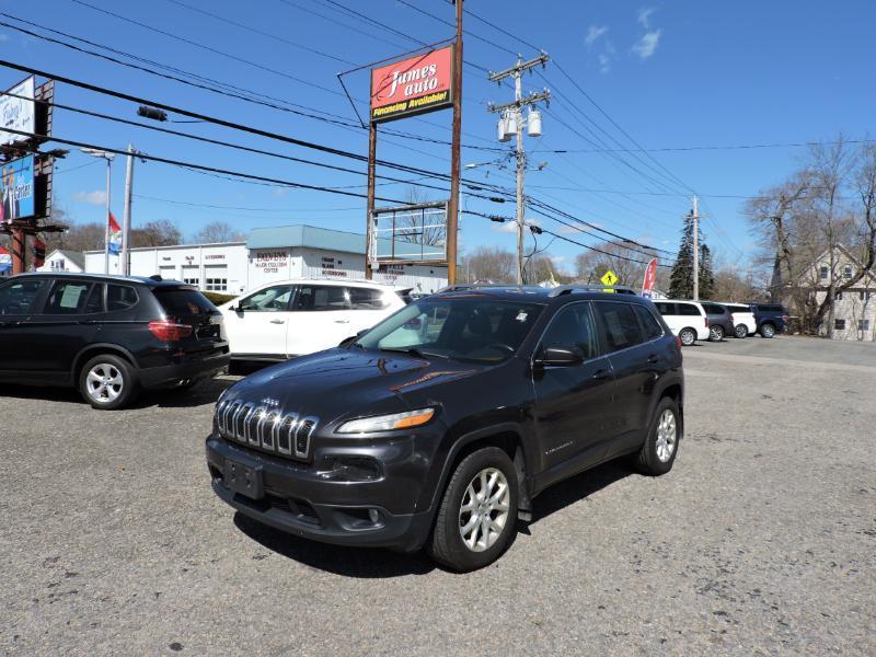 Jeep Cherokee Latitude 4WD 2015