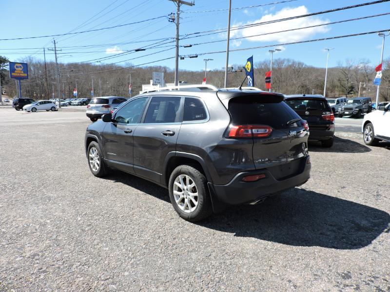 Jeep Cherokee Latitude 4WD 2015