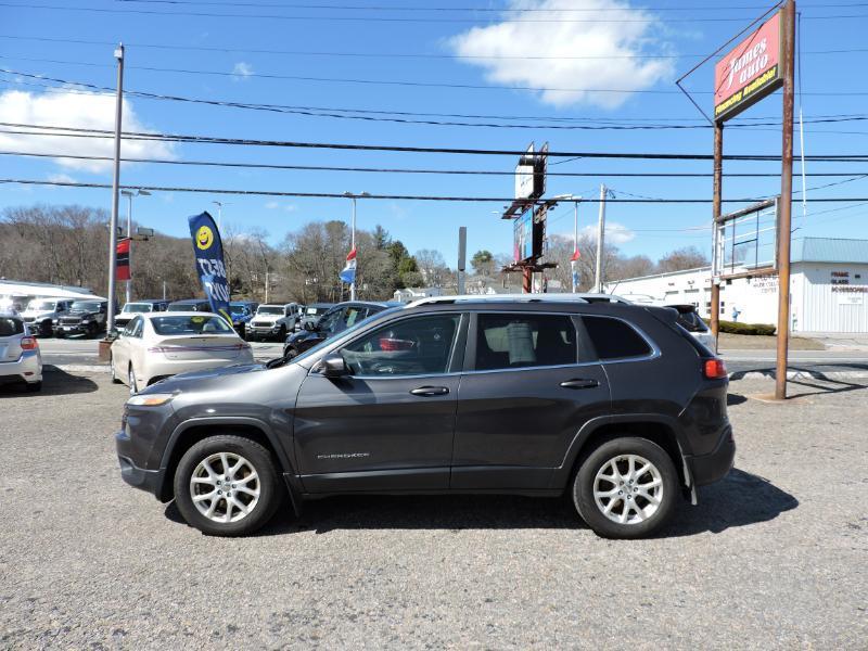 Jeep Cherokee Latitude 4WD 2015