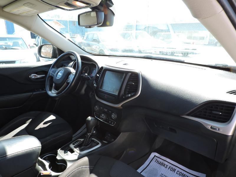 Jeep Cherokee Latitude 4WD 2015