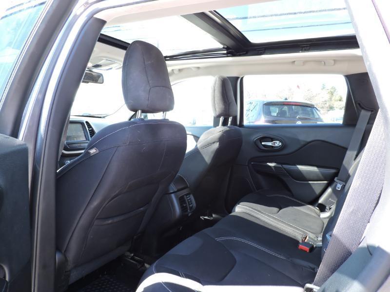 Jeep Cherokee Latitude 4WD 2015