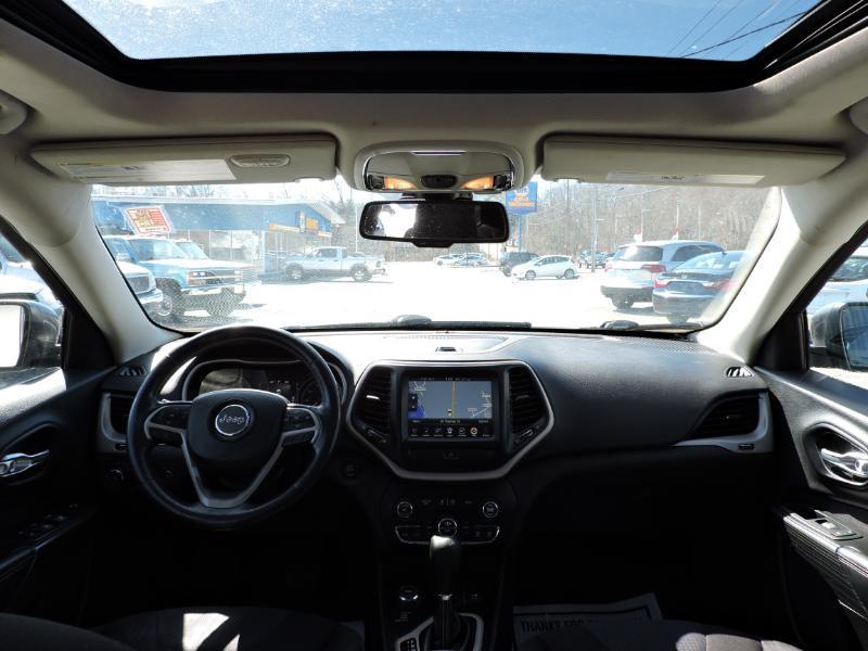 Jeep Cherokee Latitude 4WD 2015