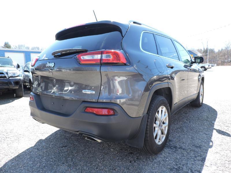 Jeep Cherokee Latitude 4WD 2015