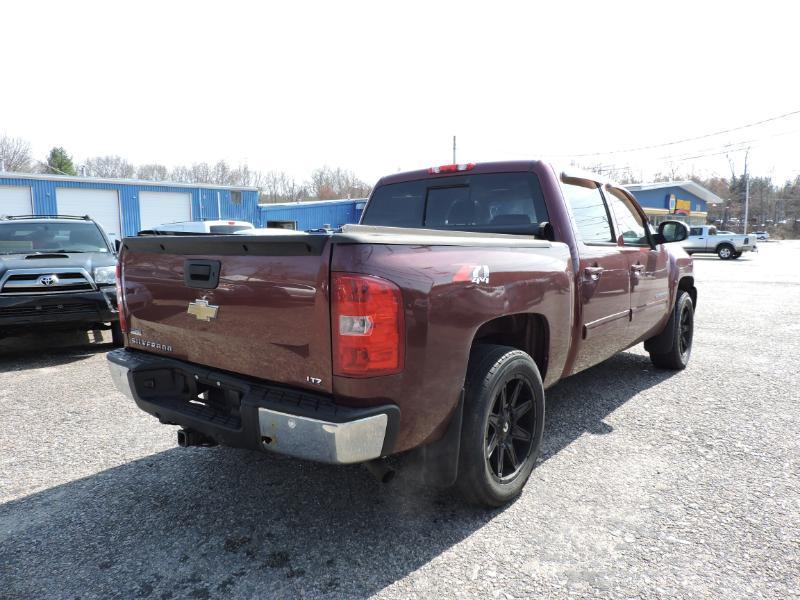 Chevrolet Silverado 1500 LTZ Crew Cab 4WD 2009