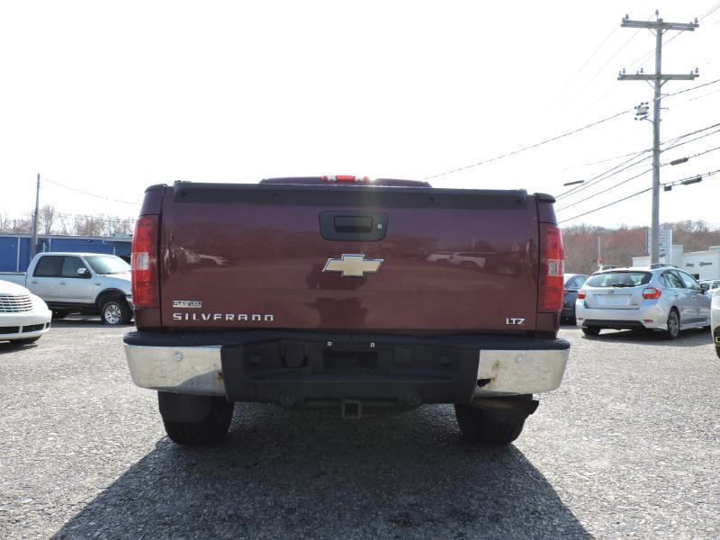 Chevrolet Silverado 1500 LTZ Crew Cab 4WD 2009