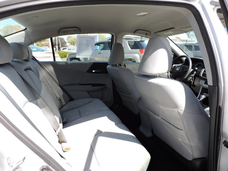 Honda Accord LX Sedan CVT 2015