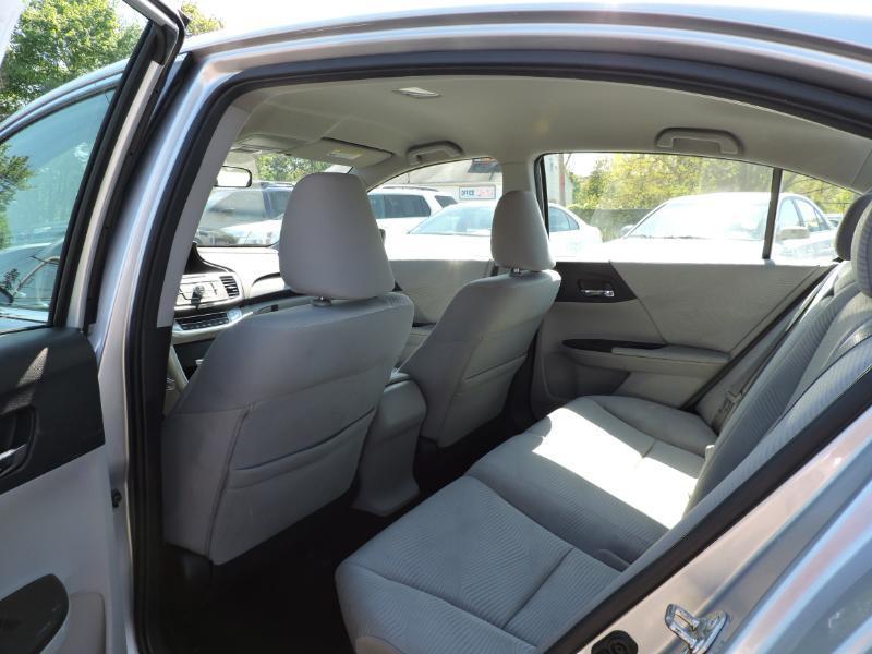 Honda Accord LX Sedan CVT 2015