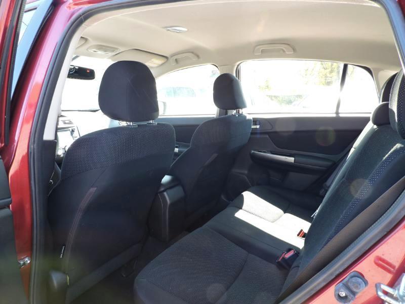 Subaru Impreza 2.0i Premium PZEV 5-Door 2015