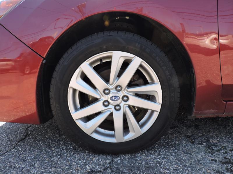 Subaru Impreza 2.0i Premium PZEV 5-Door 2015