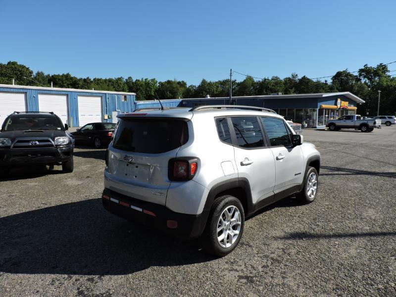 Jeep Renegade Latitude 4WD 2015