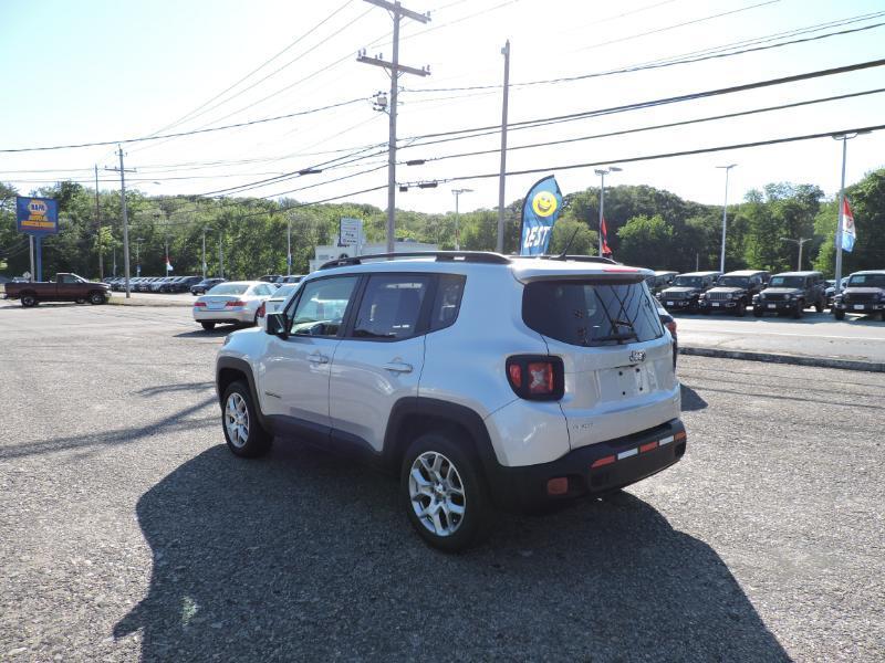 Jeep Renegade Latitude 4WD 2015