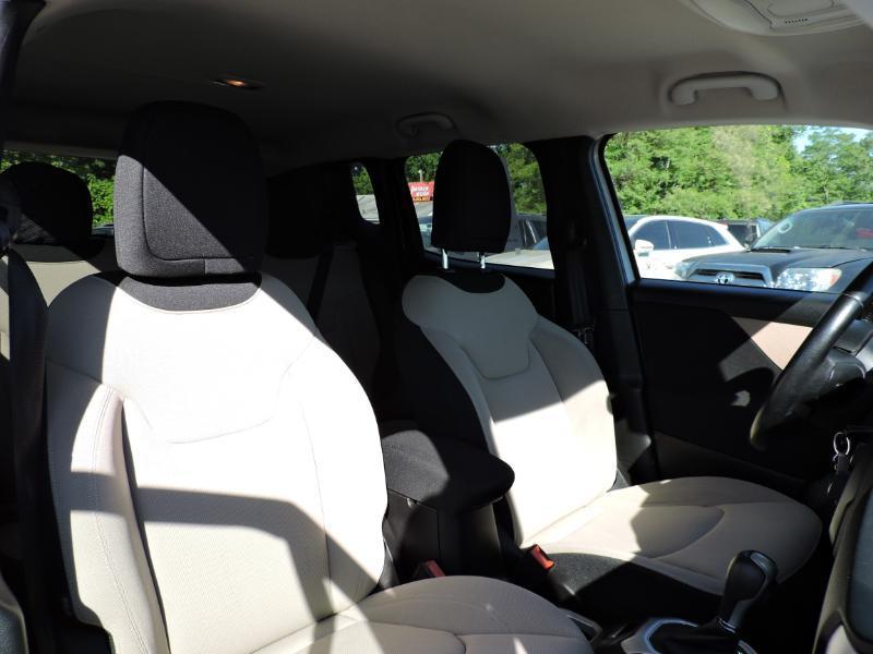 Jeep Renegade Latitude 4WD 2015