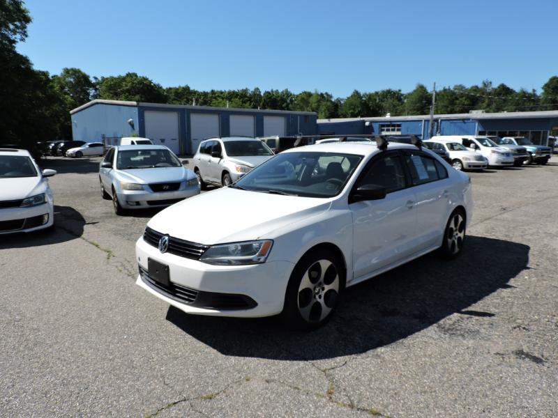Volkswagen Jetta S 2014