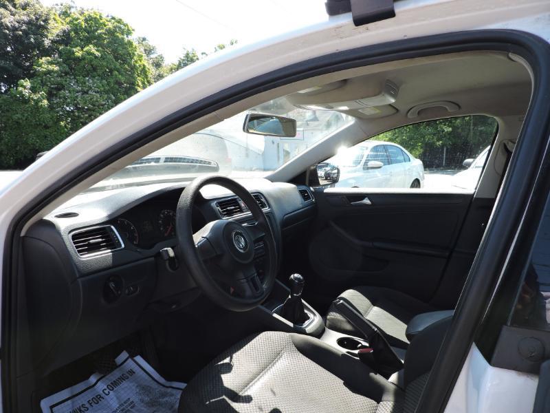 Volkswagen Jetta S 2014