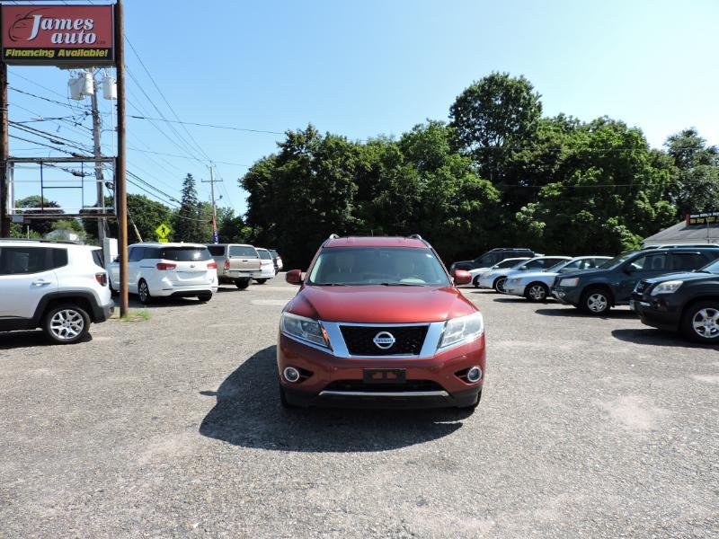 Nissan Pathfinder Platinum 4WD 2016