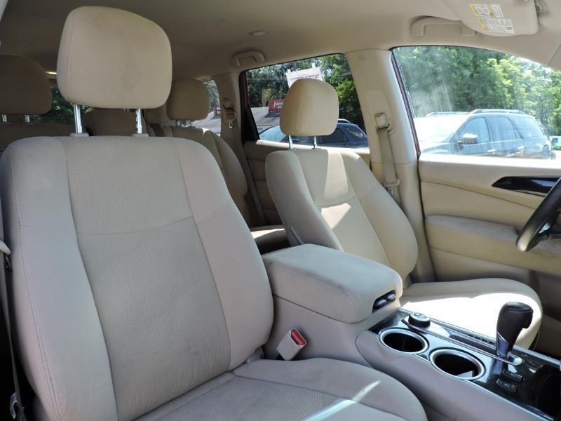 Nissan Pathfinder Platinum 4WD 2016