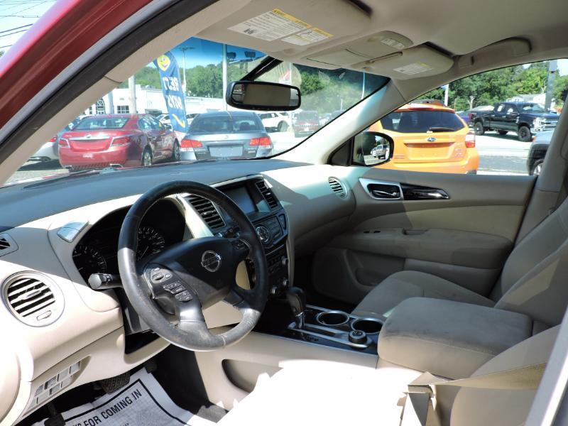 Nissan Pathfinder Platinum 4WD 2016
