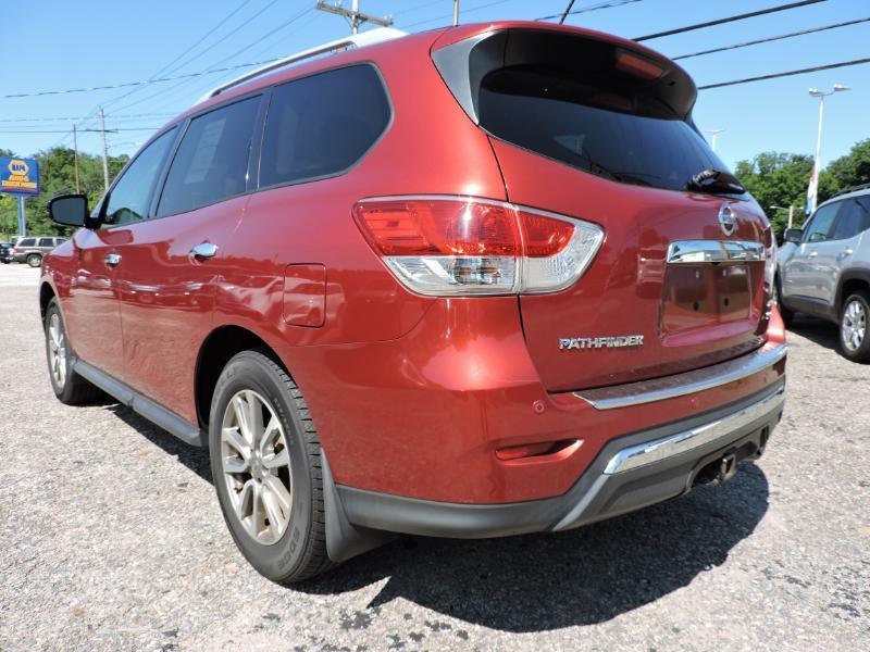 Nissan Pathfinder Platinum 4WD 2016