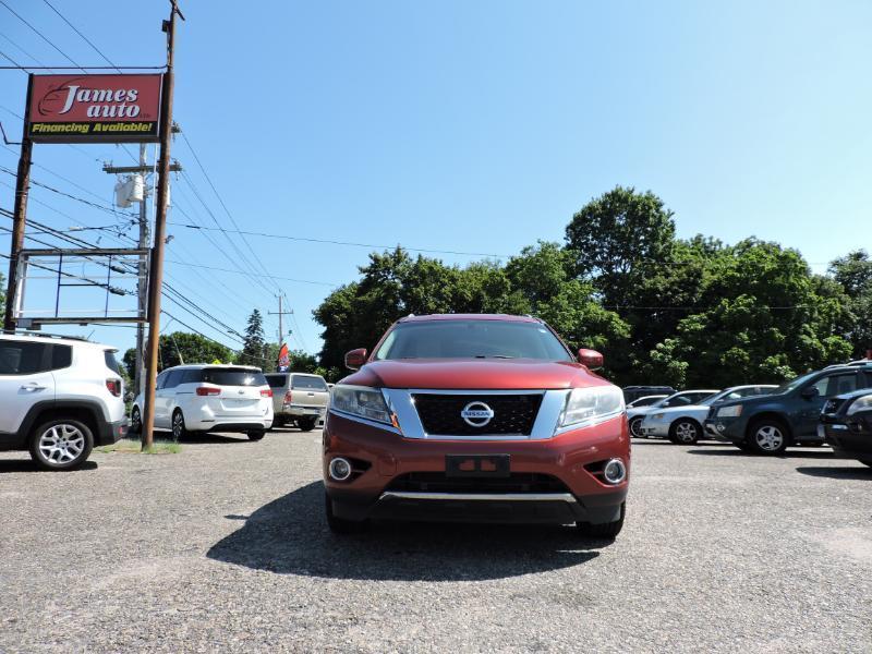 Nissan Pathfinder Platinum 4WD 2016
