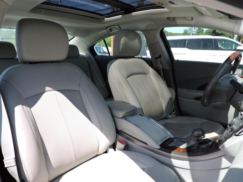 Buick LaCrosse Premium Package 2, w/Leather 2012