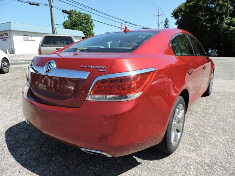 Buick LaCrosse Premium Package 2, w/Leather 2012