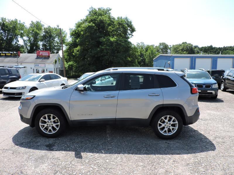 Jeep Cherokee Latitude 4WD 2017