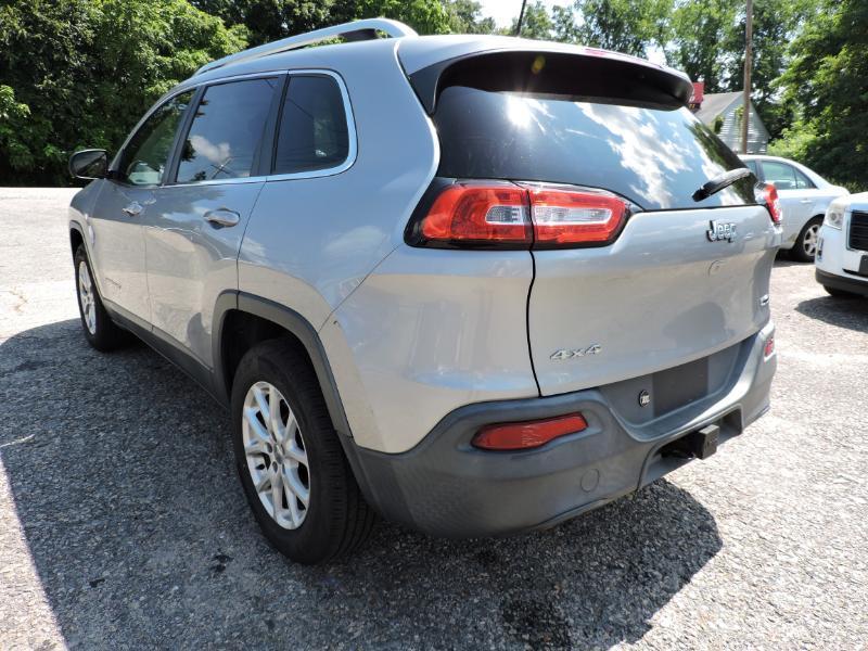 Jeep Cherokee Latitude 4WD 2017