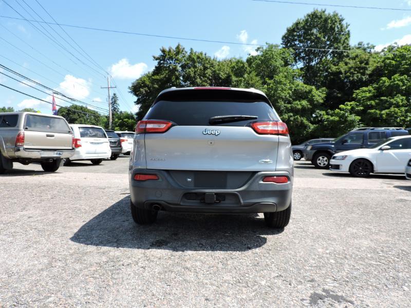 Jeep Cherokee Latitude 4WD 2017