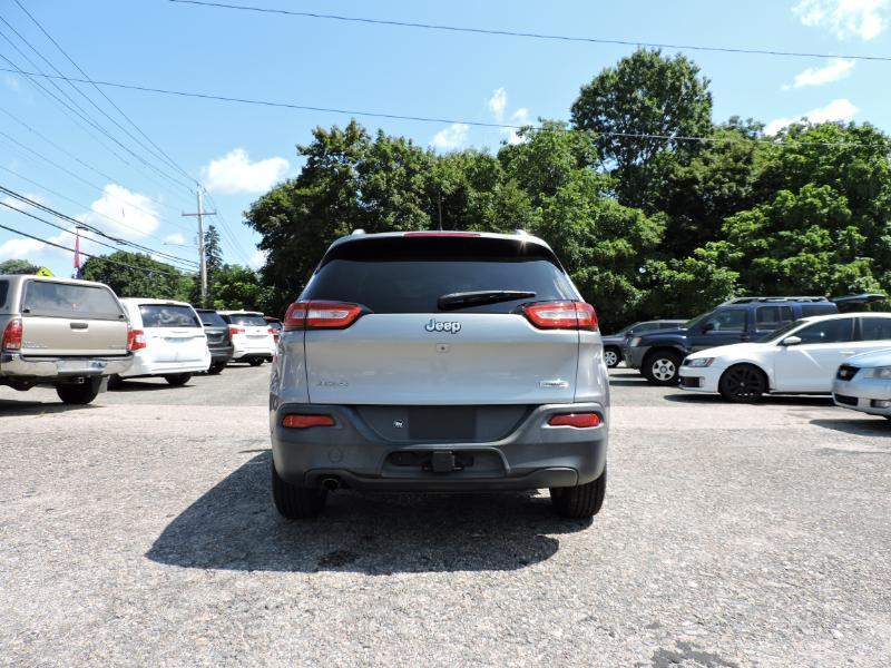 Jeep Cherokee Latitude 4WD 2017