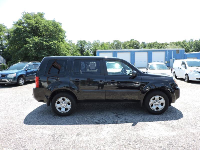 Honda Pilot LX 4WD 5-Spd AT 2011