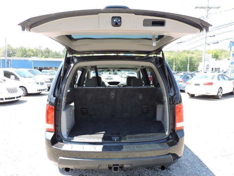 Honda Pilot LX 4WD 5-Spd AT 2011