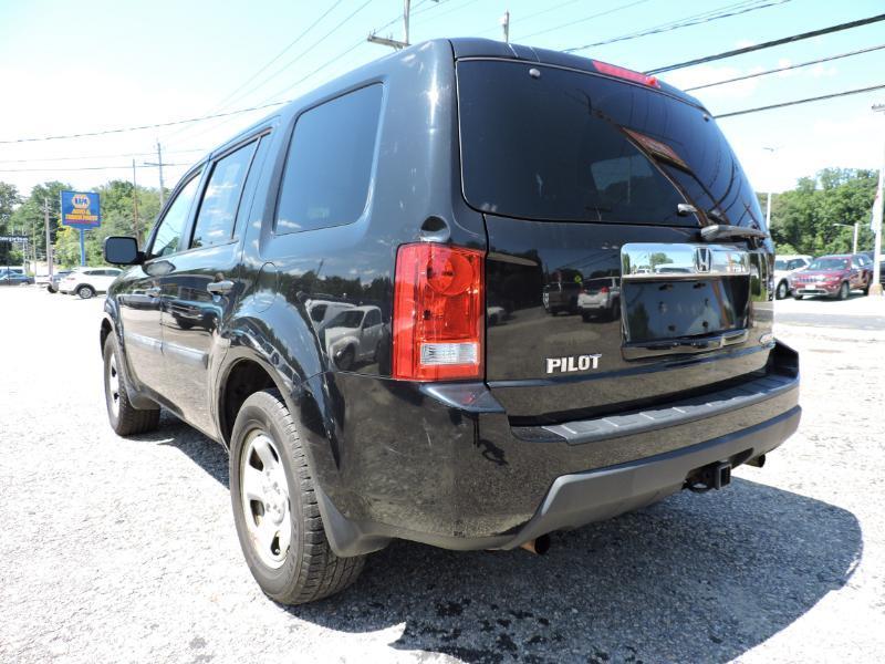Honda Pilot LX 4WD 5-Spd AT 2011
