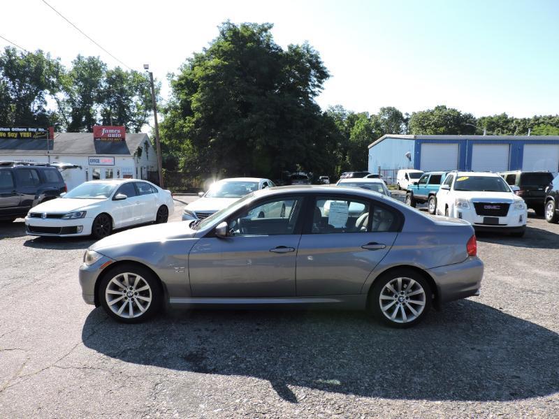 BMW 3-Series 328i xDrive SA 2011