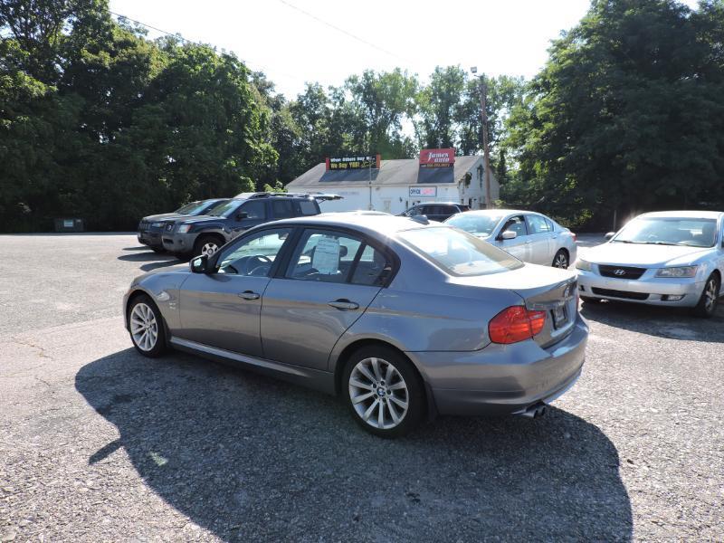 BMW 3-Series 328i xDrive SA 2011