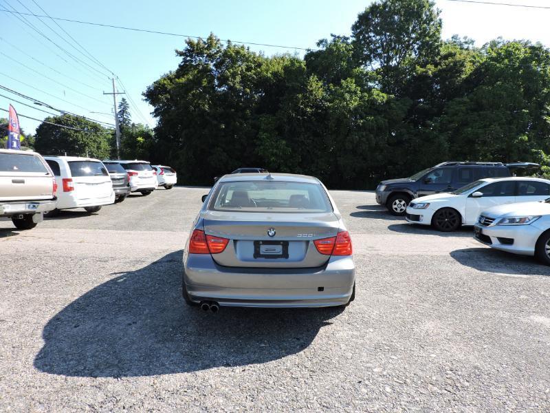 BMW 3-Series 328i xDrive SA 2011