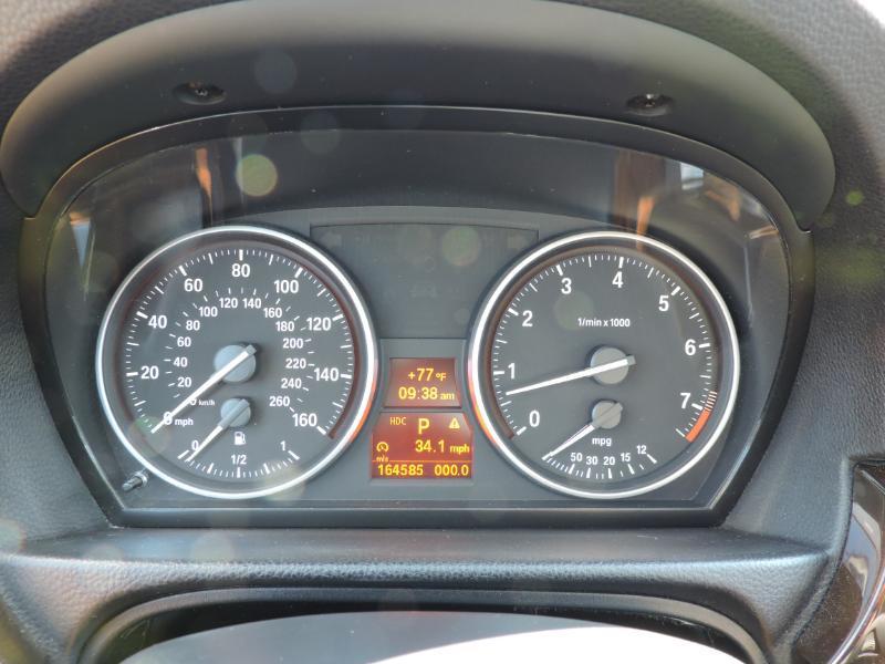 BMW 3-Series 328i xDrive SA 2011