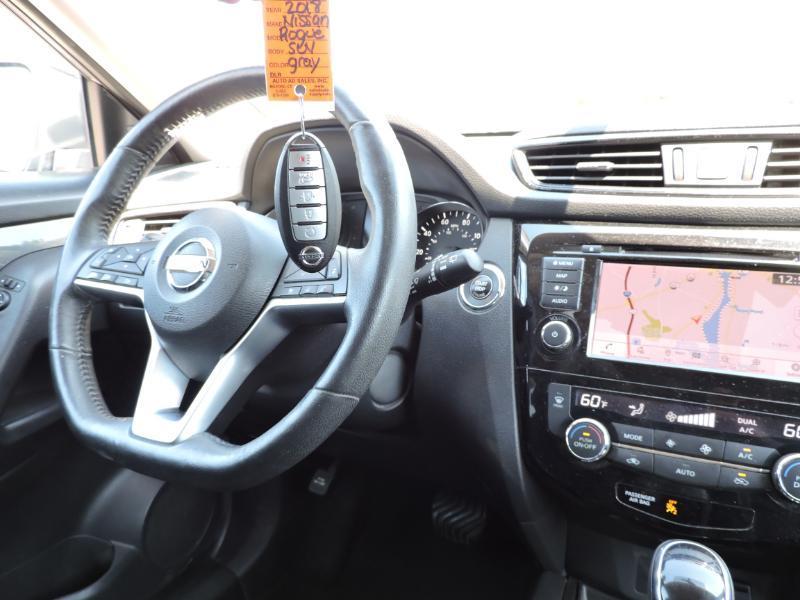 Nissan Rogue SV AWD 2018