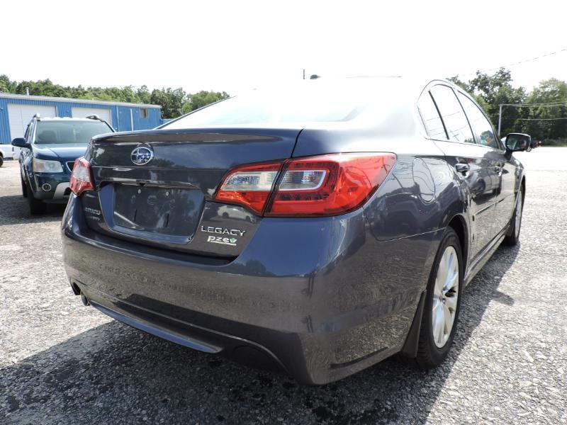 Subaru Legacy 2.5i Premium 2015