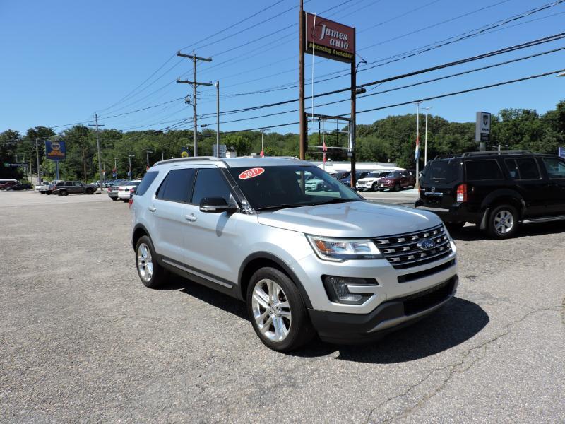 Ford Explorer XLT 4WD 2017